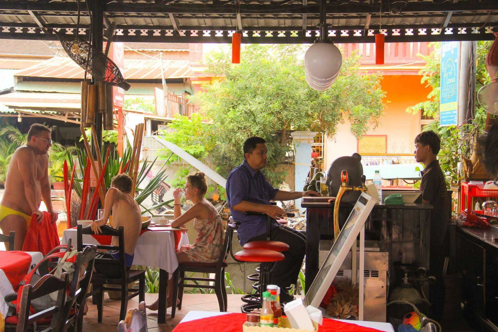 Tropical Breeze 2* Siem Reap