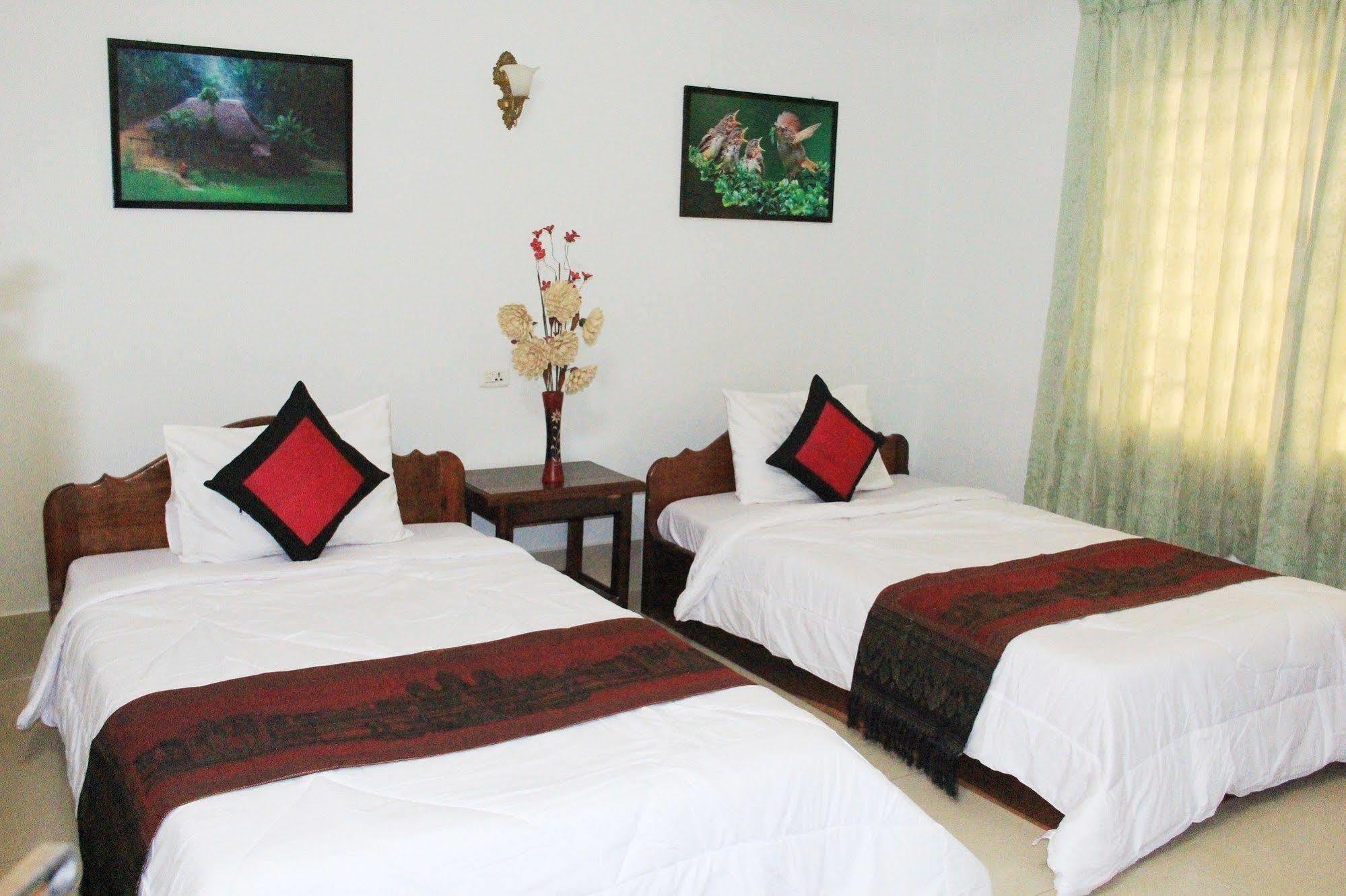 Tropical Breeze Hotel